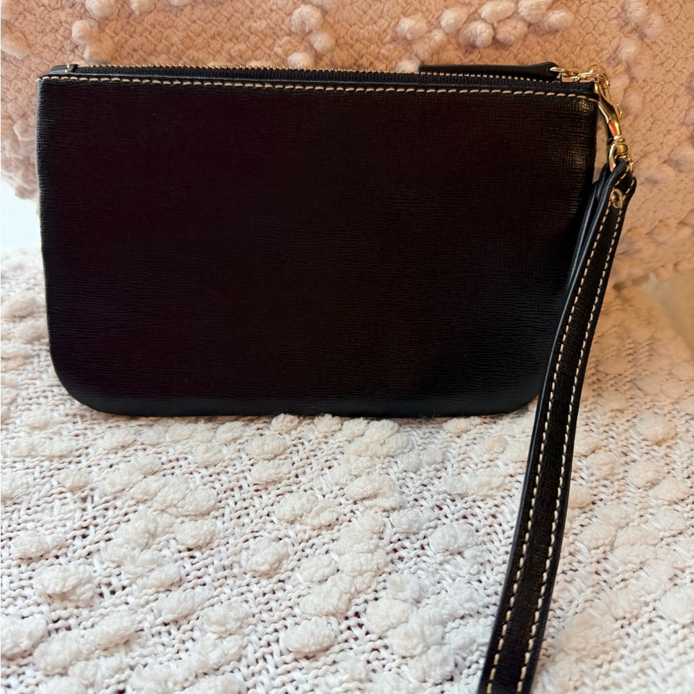 Dooney & Bourke Black Triple-Zip Wristlet 5x8 NWOT - Picture 4 of 11